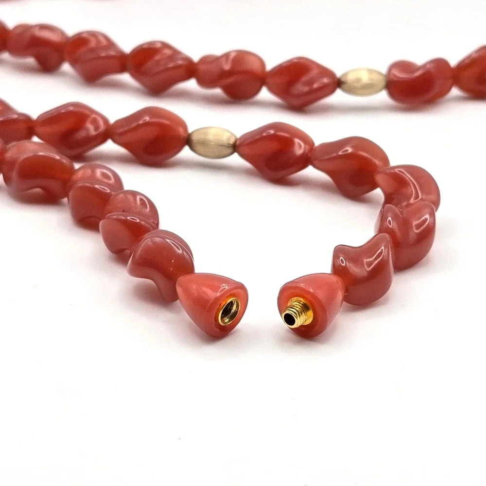 Vintage Coral Red Lucite Twisted Nugget Bead Necklace 32